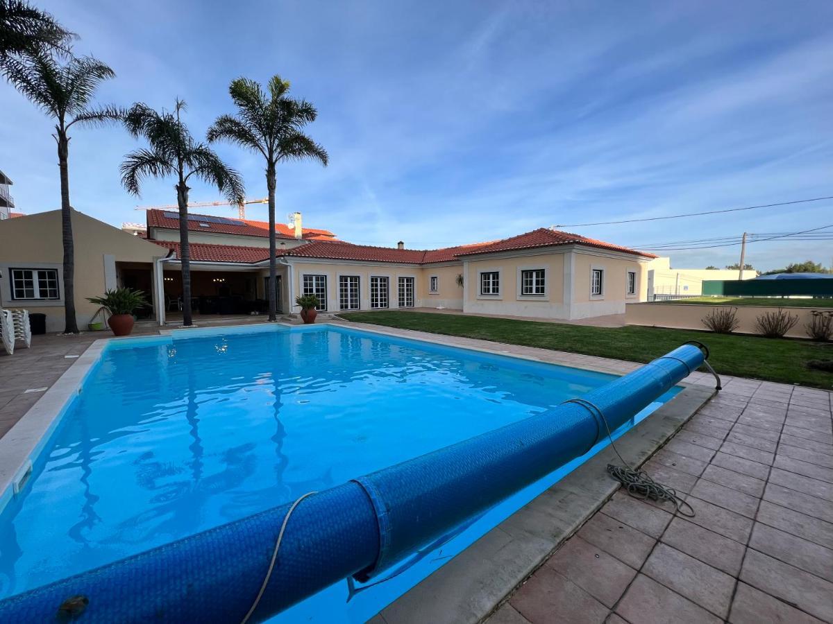 B&B With Heated Pool São Martinho do Porto Esterno foto