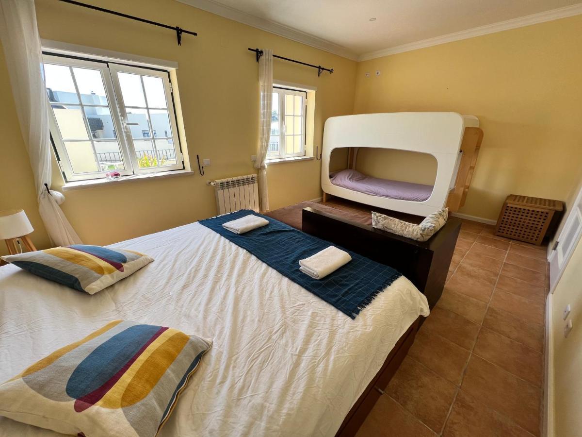 B&B With Heated Pool São Martinho do Porto Esterno foto