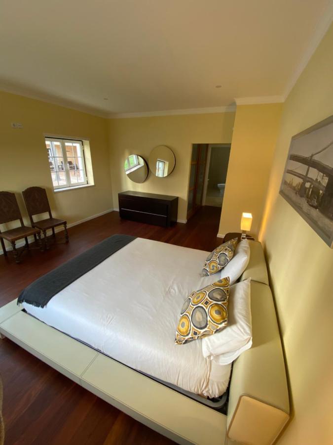 B&B With Heated Pool São Martinho do Porto Esterno foto
