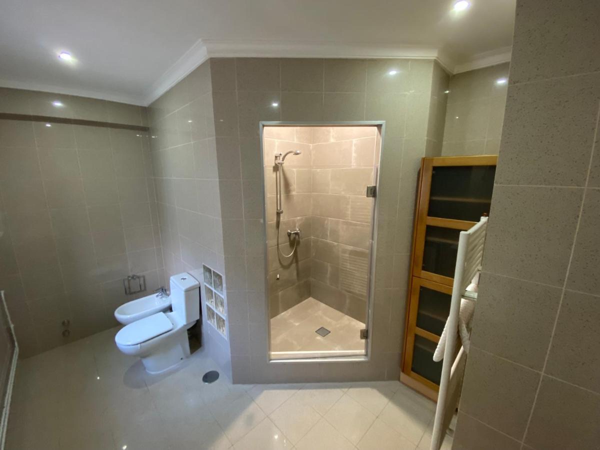 B&B With Heated Pool São Martinho do Porto Esterno foto