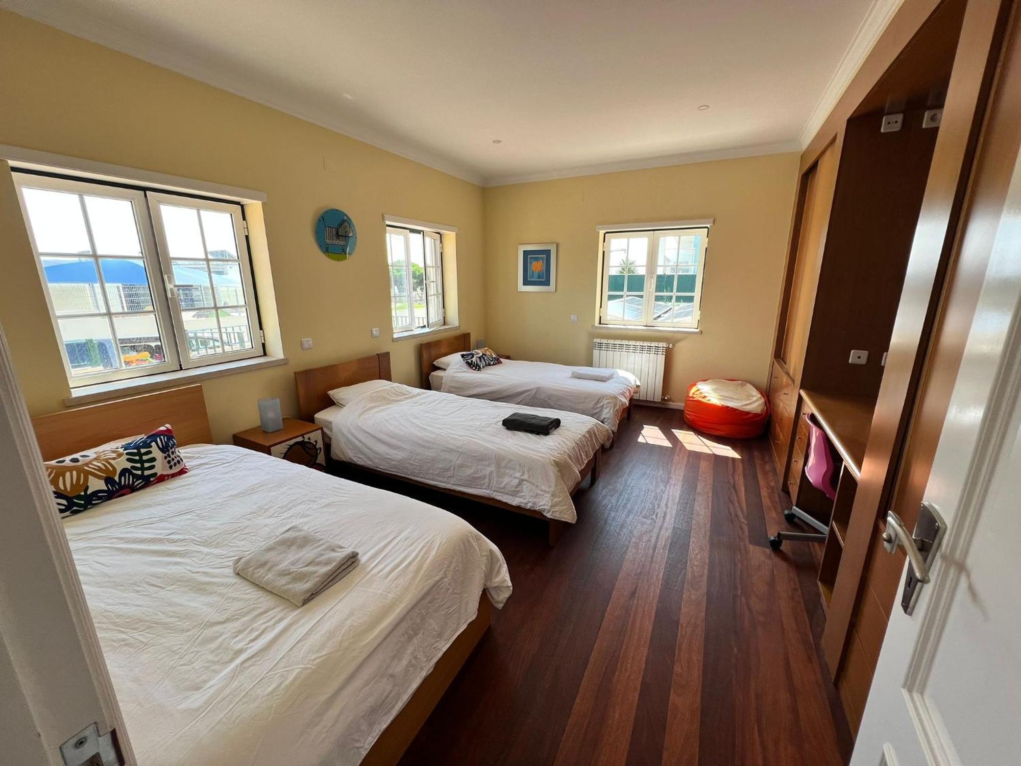 B&B With Heated Pool São Martinho do Porto Esterno foto